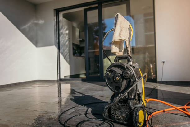 Best Pool Deck Cleaning  in Steelville, MO
